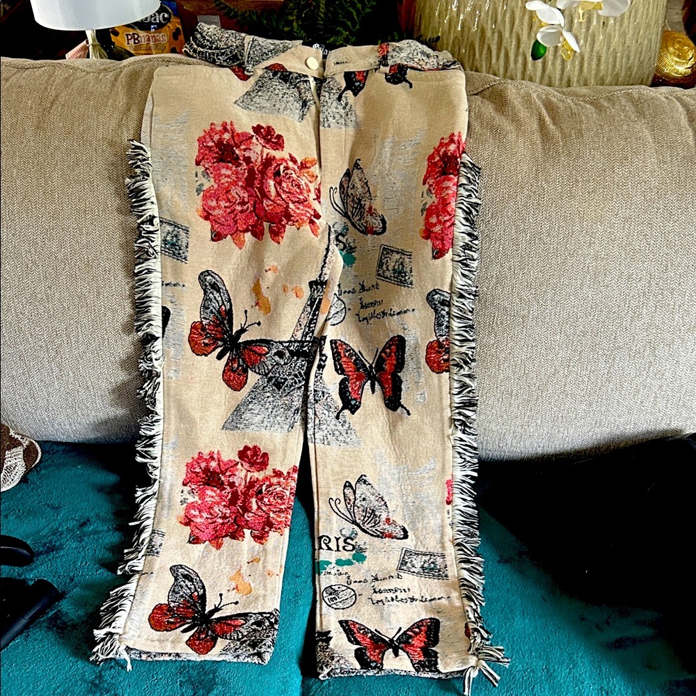 Floral and Butterfly Print Fringed Pants